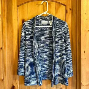 Alfred Dunner sweater 100% acrylic